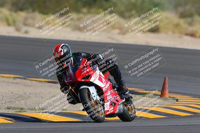 media/Oct-08-2022-SoCal Trackdays (Sat) [[1fc3beec89]]/Turn 10 (945am)/